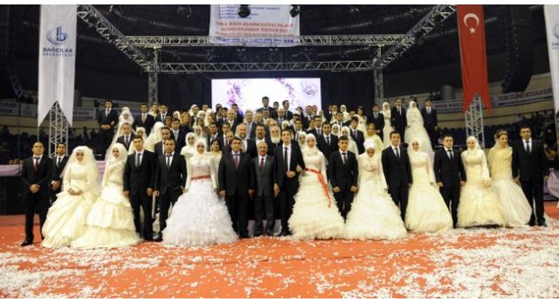 50 çift dünya evine girecek