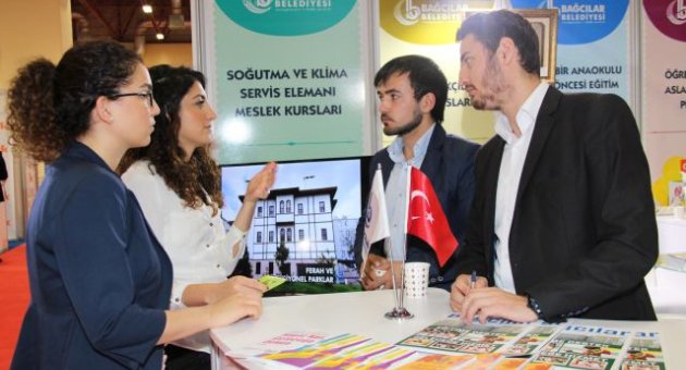 Meslek edindirme standına yoğun ilgi