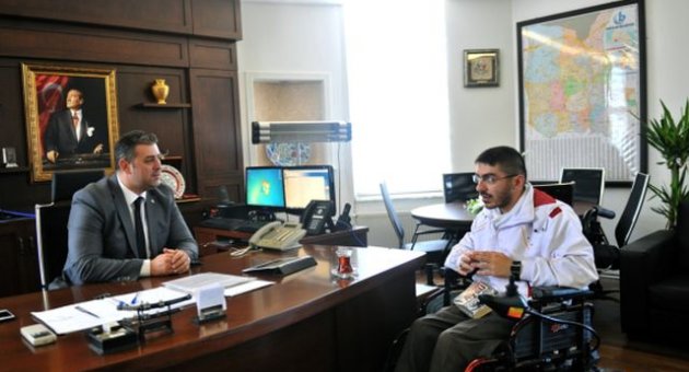 Polisiye roman yazmak için emniyetten destek aldı